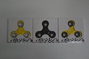 Fidget spinner s ložiskem z hybridní keramiky | Černá, Žlutá