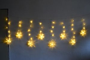 Vánoční osvětlení - závěs hvězdy - teple bílé 