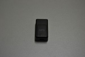 Magnetický GPS lokátor GF -07