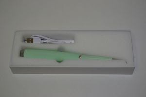 Ultrazvukový čistič zubů