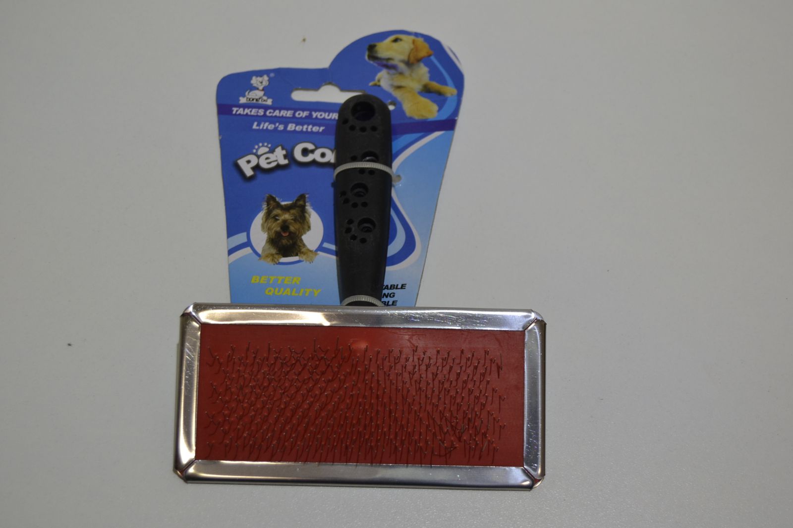 Jemný kartáč pro psy a kočky - Pet Comb PRC