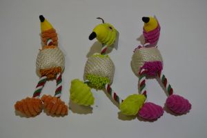 Hračka pro psy -  plyšový pták 25 cm + provaz A98802 | oranžová, zelená, růžová