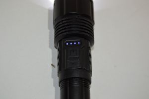 Aku LED svítilna P50 - super light se zoomem PRC