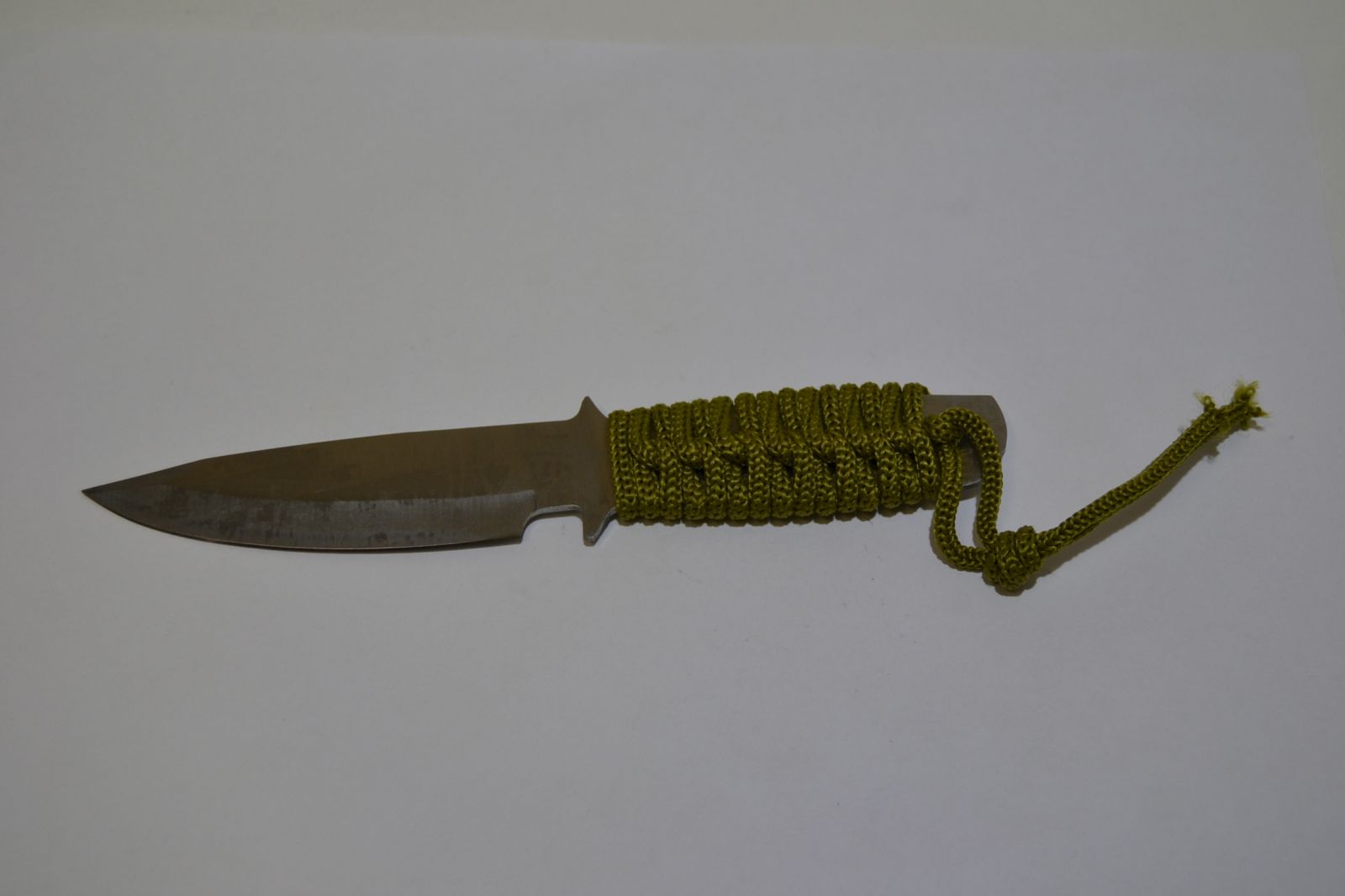 Vrhací nůž - dýka 17,5cm, obalená rukojeť PRC